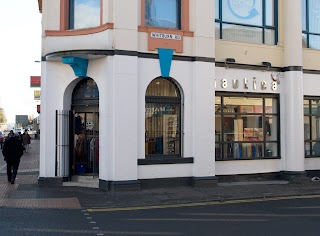 Nautica Bathgate