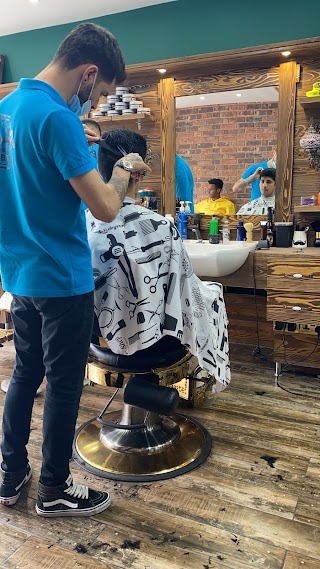 Zaza Barber