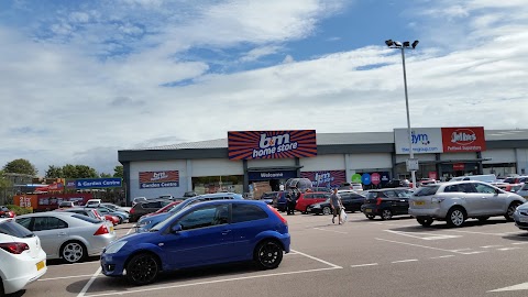 B&M Home Store with Garden Centre