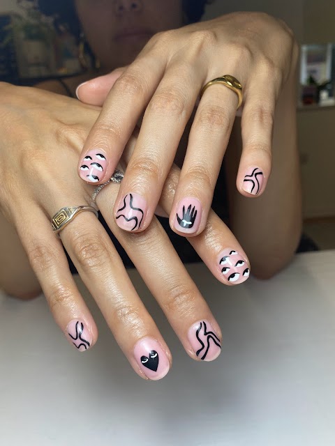 Sophie Morgan Nails