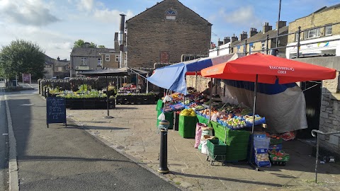 New Mills Outdoor Market