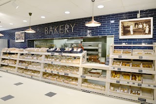 Roys of Wroxham Food Hall