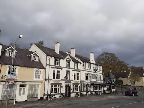 Bridge End Hotel