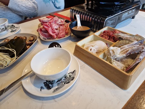 Muyang Hot Pot & BBQ