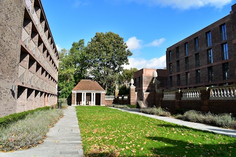 Glion Institute of Higher Education, London