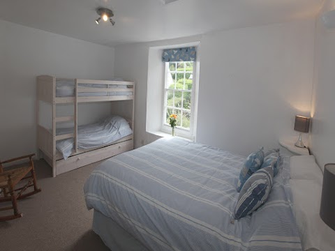 Higher Dart Holiday Cottage - Dittisham