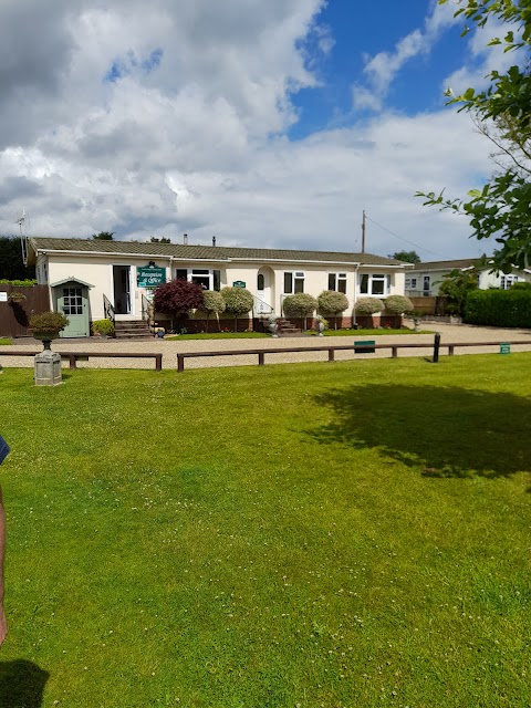 Lamb Cottage Caravan Park