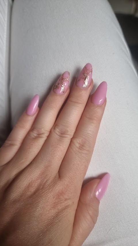 Rosa Nails & Spa Hamilton