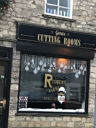 Gents cutting rooms