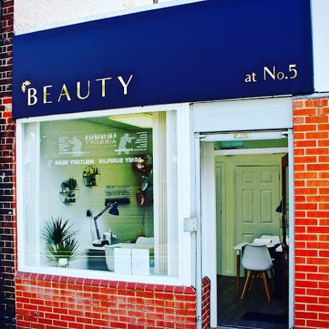 Re:fresh Nail & Beauty Salon- Beauty @ No. 5