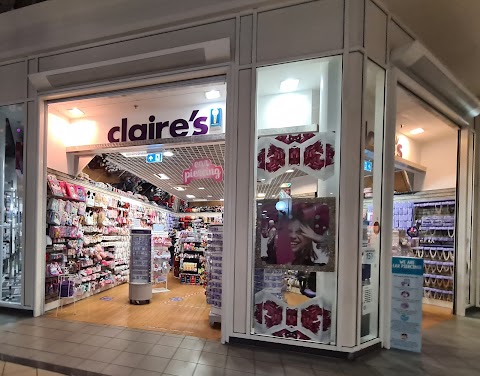 Claire's