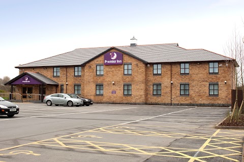 Premier Inn Llanelli Central West hotel