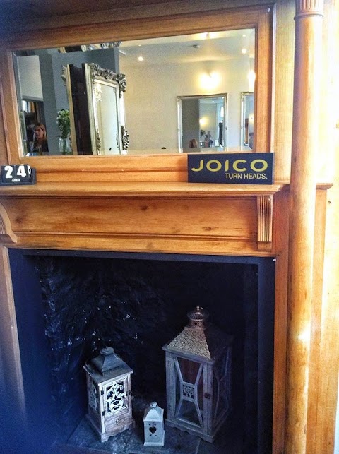 Joelle Hairdressing