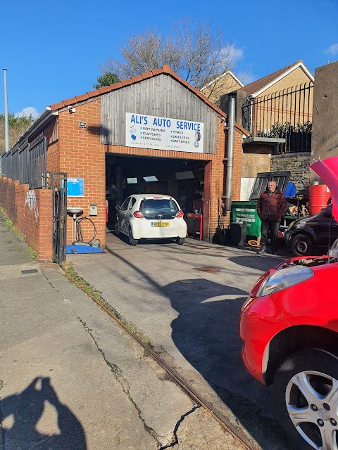 Ali's Auto Service