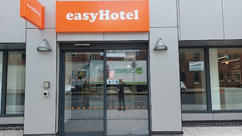 easyHotel Cardiff City Centre