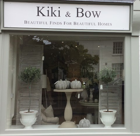 Kiki & Bow