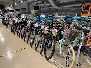 Halfords - Isle of Wight (Newport)