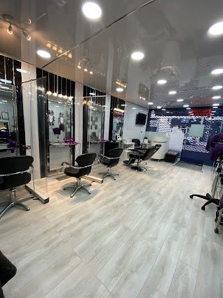 Sara Salon