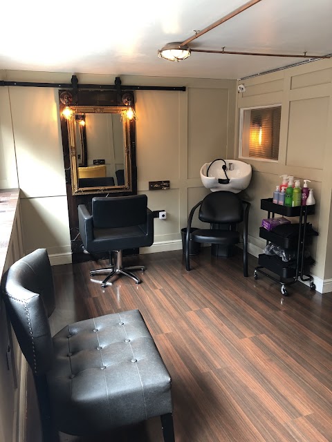 Opus Salon