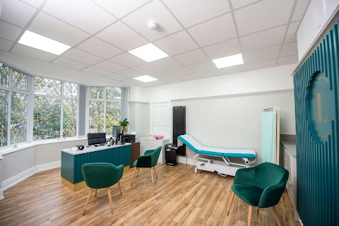 The Leeds Clinic