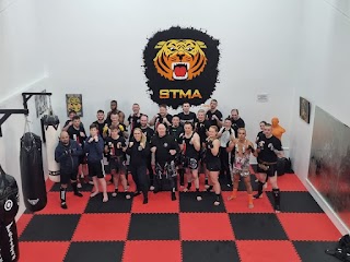 STMA (Shaolin Tigers Martial Arts) Academy Reading