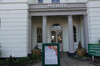 Harvester Oakmere Potters Bar