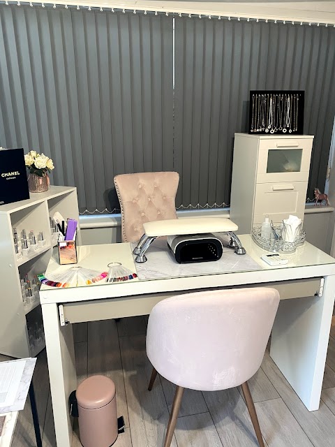 Jada's Nail and Beauty Room