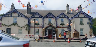 Powerscourt Arms Country House