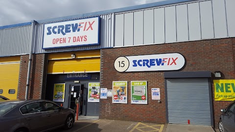 Screwfix Woking