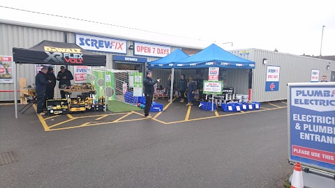 Screwfix Aldershot