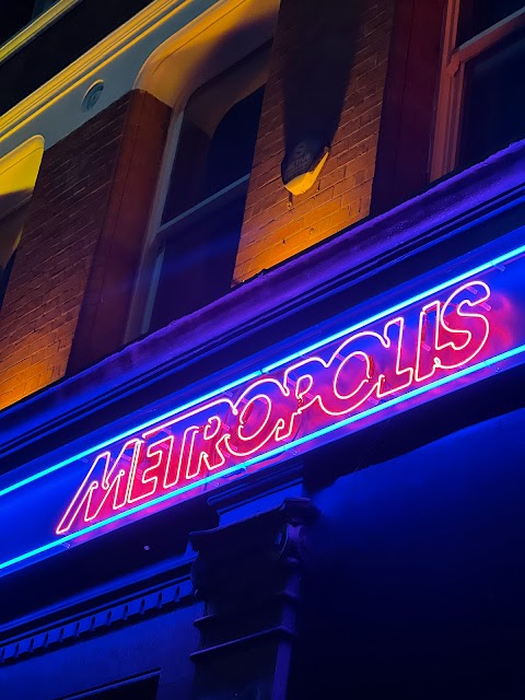 Metropolis Gentlemens Club & Strip Club