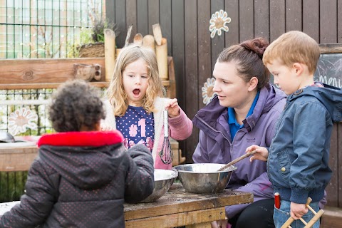 Happy Days Nursery & Preschool, Cheswick