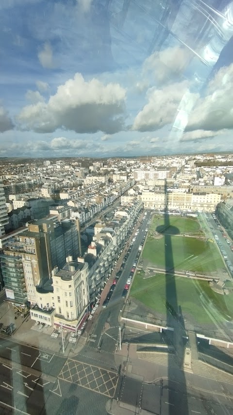 Brighton i360