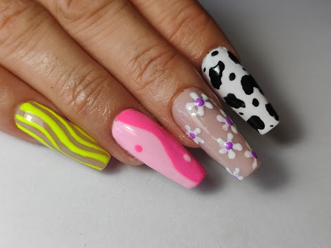 Shara Lise Nail Designer