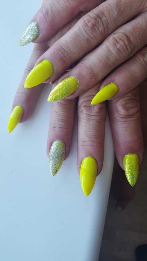 Charlies Nails