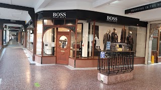 BOSS Store