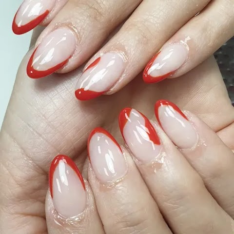 Van's Nails and Beauty