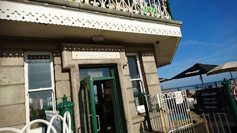 The Birdcage Bandstand Café Bistro