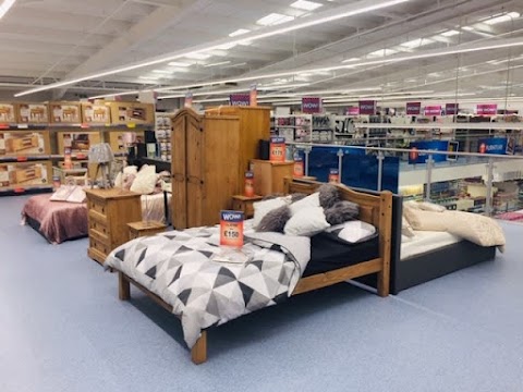 B&M Home Store with Garden Centre