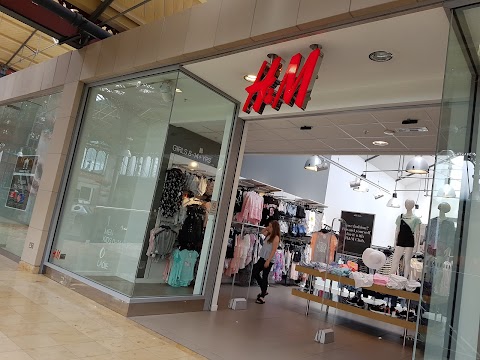 H&M