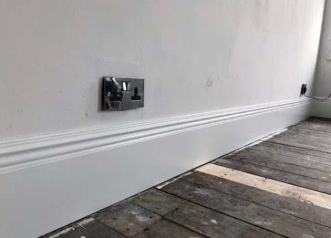 Skirting UK