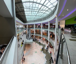 Drake Circus