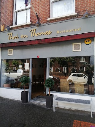 Thai On Thames