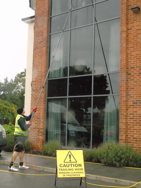 Ultraclean Window Cleaning