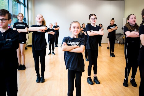 Razzamataz Theatre Schools Horsham