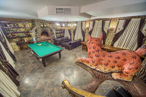 Готельно-розважальний комплекс "Тимарська садиба"