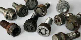 Locking Wheel Nut Removal Expert Service