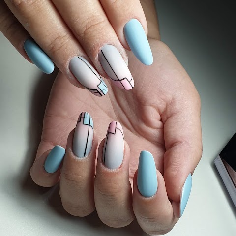 Magdalena Müller Nail Academy UK