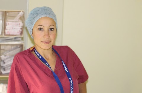 Woman First - Private Gynaecologist - Spire Portsmouth Hospital, Havant