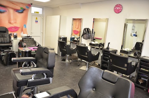 Fami Hair and Beauty Institute